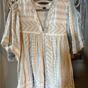 Old Navy Cream Patterned Blouse XL-Tall